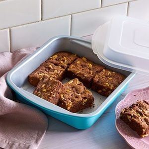 NEW PAMPERED CHEF 8" (20CM) SQUARE PAN WITH LID